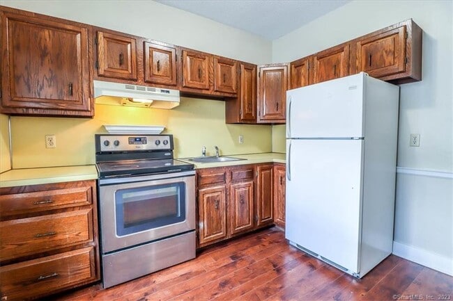 Photo - 23 S Main St Unit C