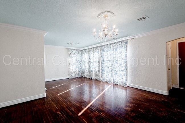 Photo - 3 Bedroom/1 Bath Home - $1995 Per Month!