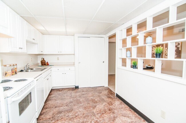 Photo - Rockwood Apartments