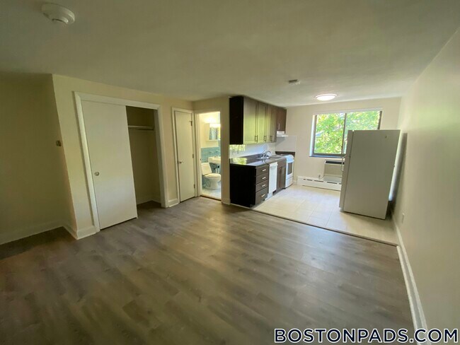 Photo - 15 Chester St Unit 35