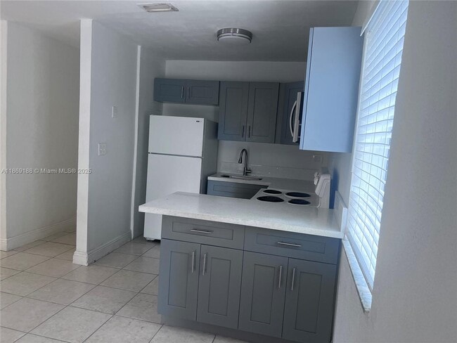 Photo - 1605 NW 127th St