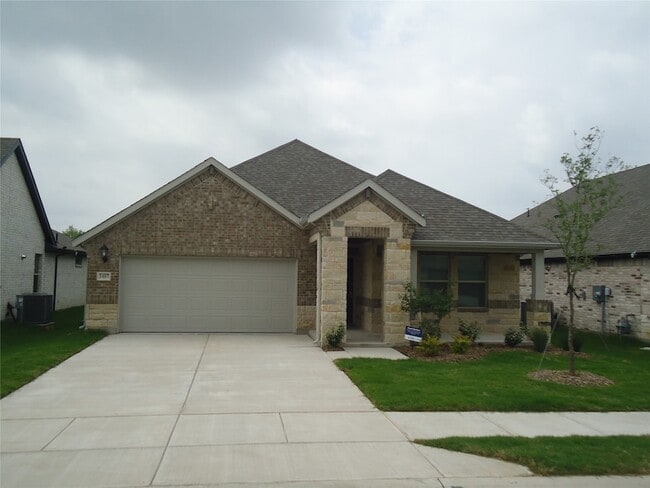Building Photo - 3407 Copperwood Dr