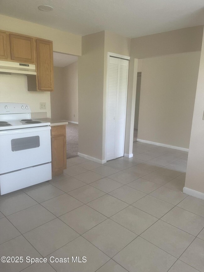 Photo - 1534 Amador Ave NW