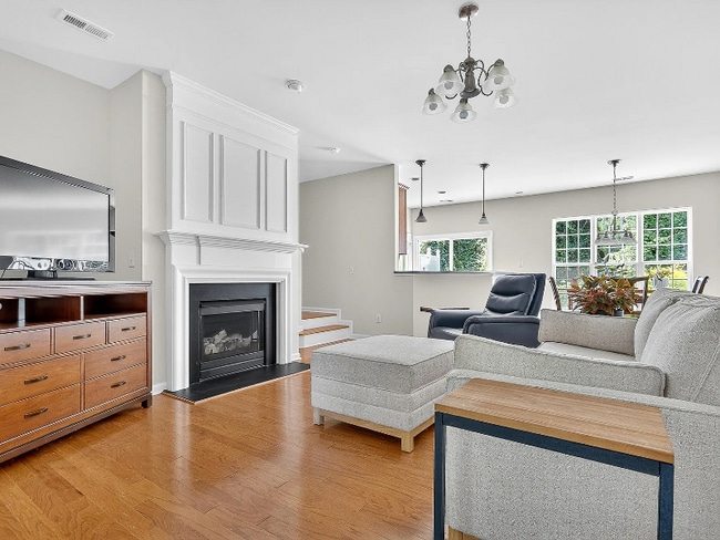 Photo - 7130 Racine Way