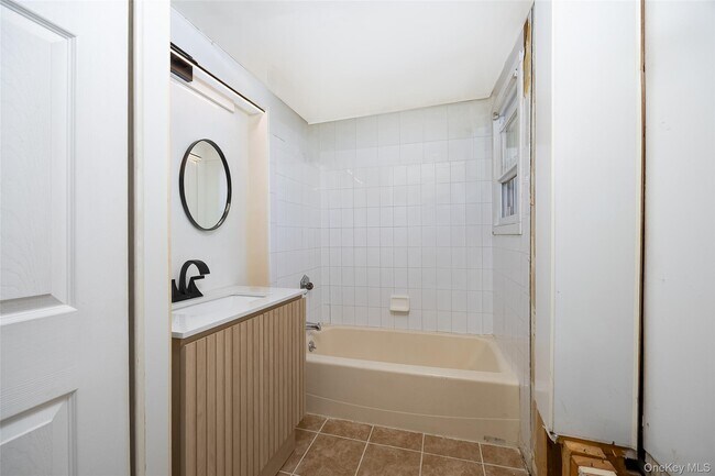 Photo - 29 Delano St Unit 2