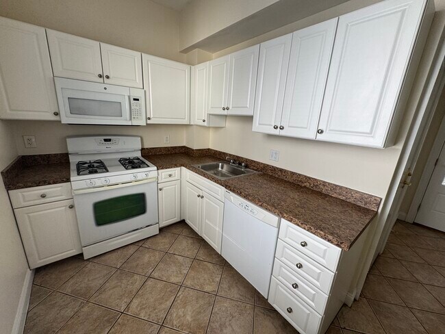 Photo - 50 Ashford St Unit 6