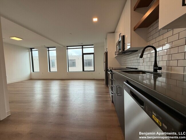 Photo - 89 Brighton Ave Apartment Unit 527