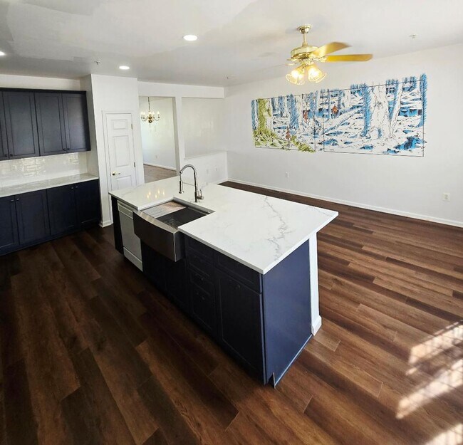Photo - Great Townhouse in Pasadena Maryland