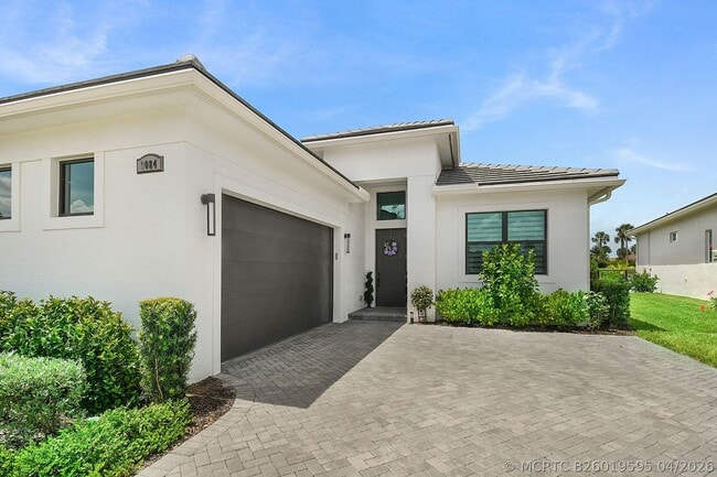 9084 SW Arco Wy