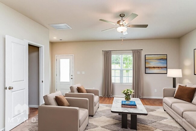 Photo - 309 Ivy Bank Dr