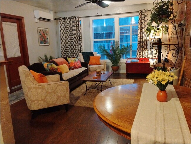 Photo - 22 W Main St Unidad SI ID1501075P