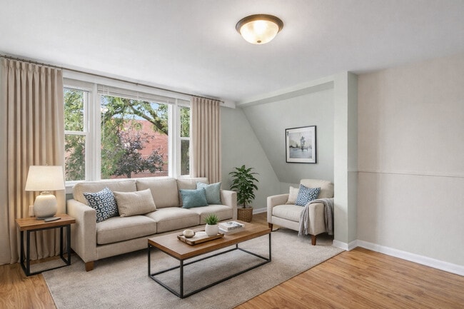 Photo - 1342 Circle Ave Unit 2