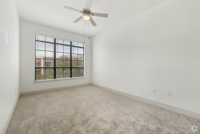 2BR, 2BA - 1,219SF - Primary Bedroom