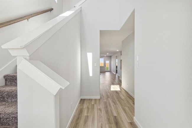 907 Hazel Dr