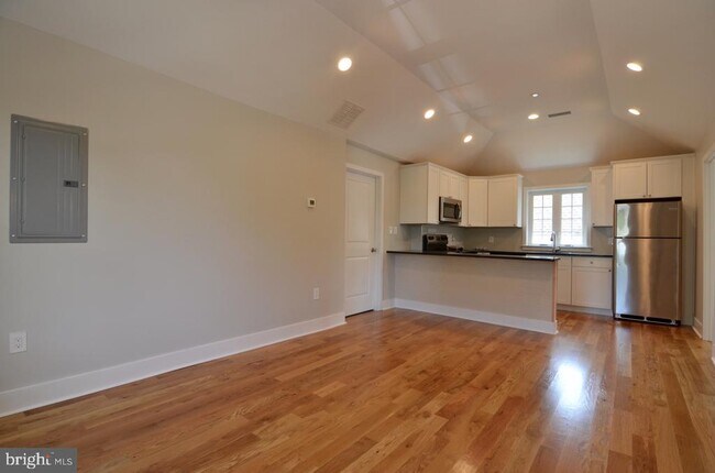 Photo - 400 W Wayne Ave Unidad 3