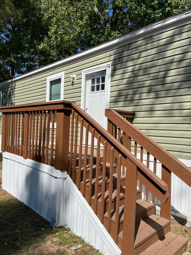 Photo - 117 Peggy St