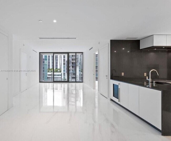 Photo - 300 Biscayne Blvd Way Condo Unit 4409W