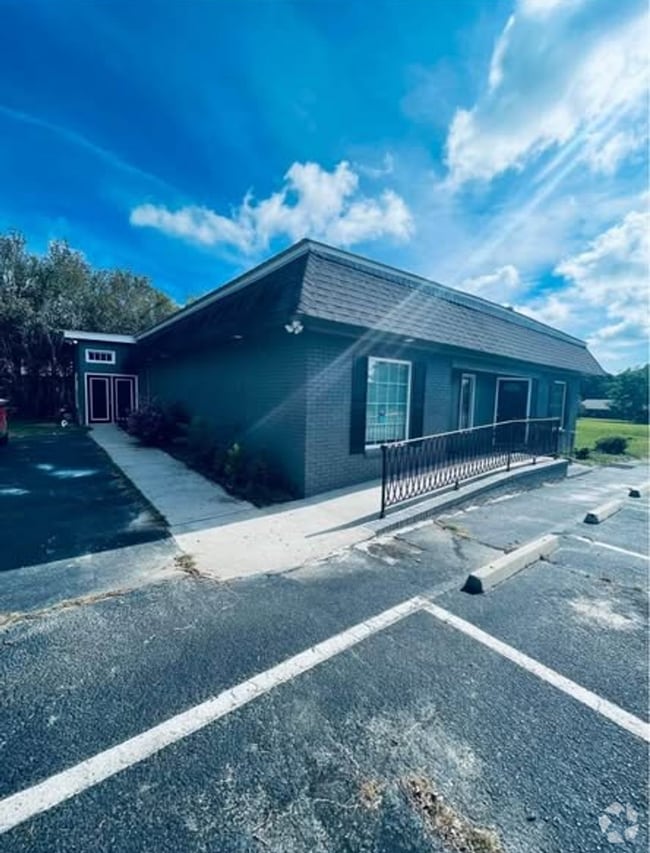 Building Photo - 1802 Teston Ln Unit B Rental