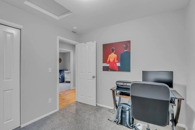 Photo - 6951 Fresco Dr SE