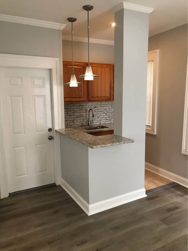 Photo - 145 Greenwich Ave Unit 1