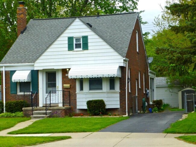 Photo - 1409 Gardenia Ave