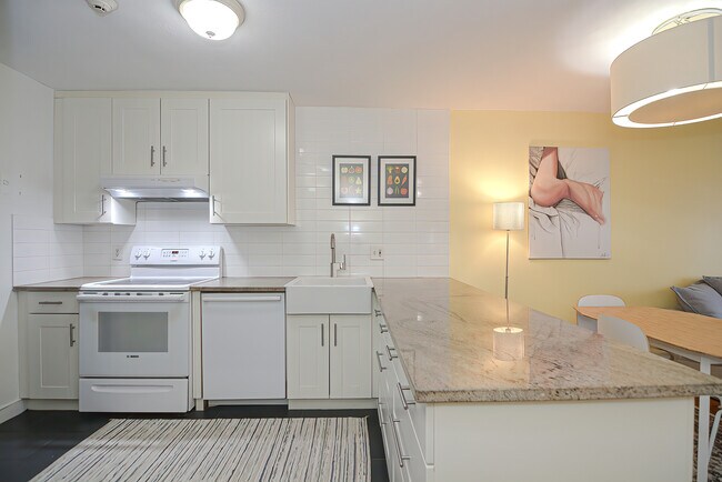 Photo - 18 Pond St Unit 7