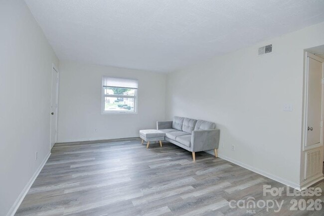 Photo - 7981 Shady Oak Trail Unit 99