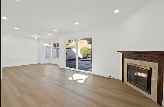 Photo - 21525 Vía Pepita