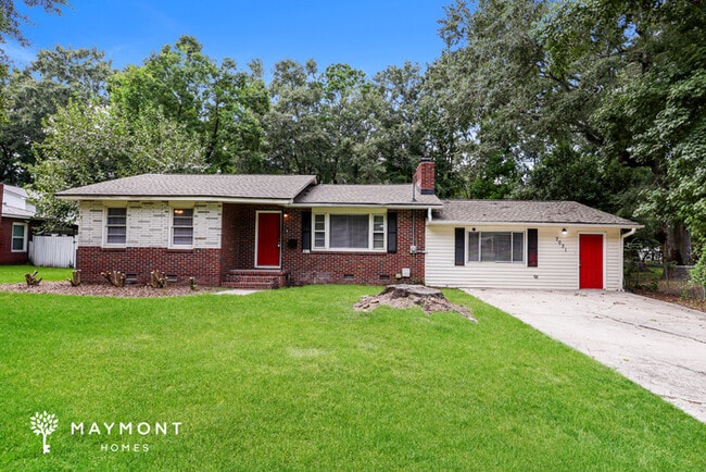 Building Photo - 7031 N Kenwood Dr Rental