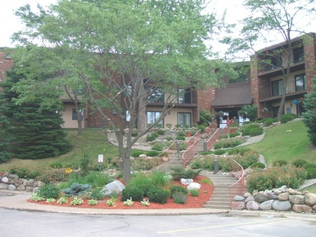 Photo - Whispering Oaks