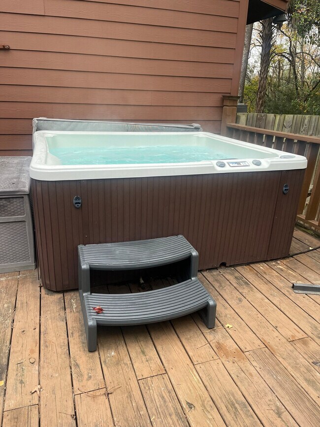 Photo - 47 Arabian Dr Unit ID1359003P