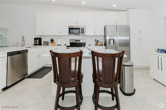 Building Photo - 6082 National Blvd Unit 121 Rental