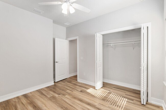 Photo - 3 Bedroom, 2 Bathroom Home – Downtown Gainesville