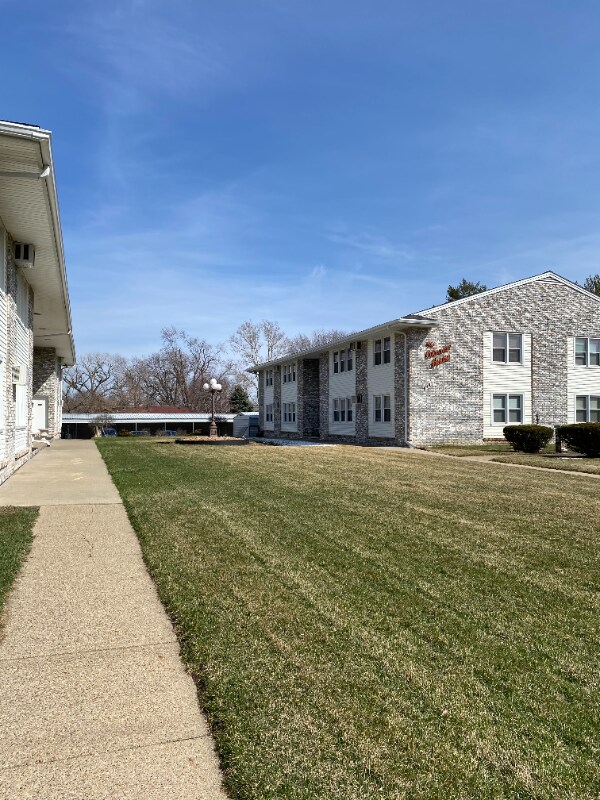 401 SW Elm St