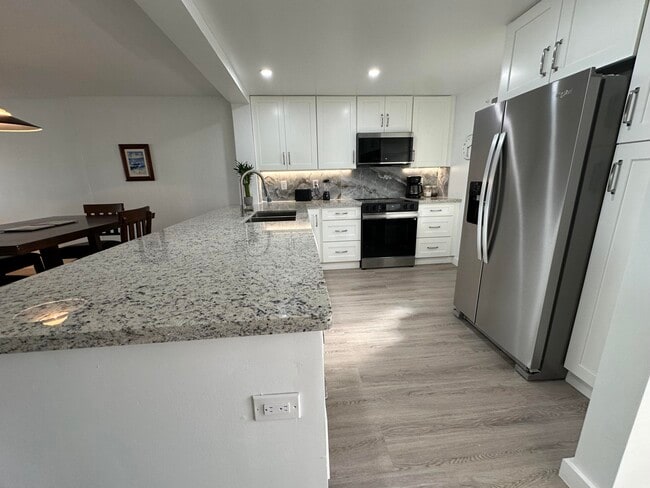 Photo - 141 SE 3rd Ave Unit 203