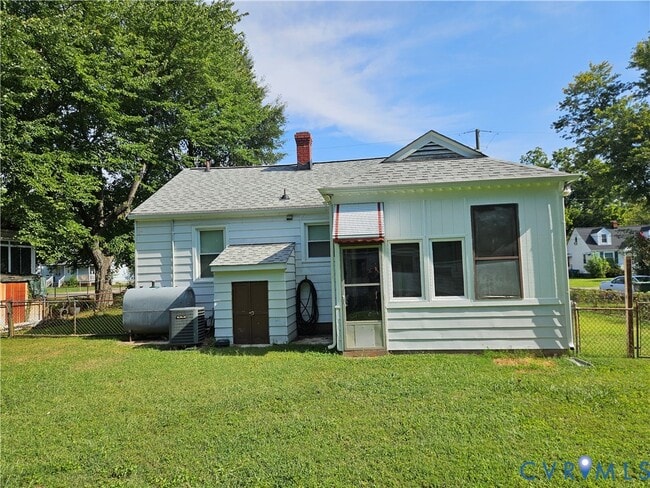Photo - 4135 Leake Ave
