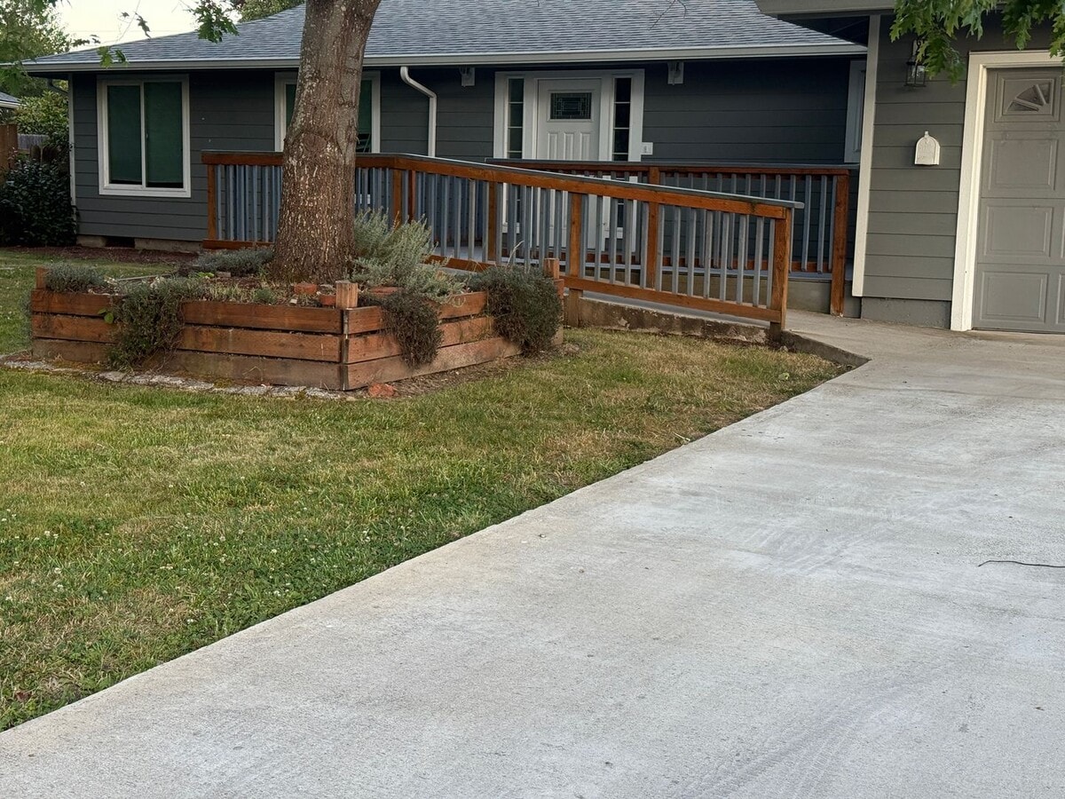 4 bed 2 bath Adult Foster Care Home, Purpo... - 4 bed 2 bath Adult Foster Care Home, Purpo...