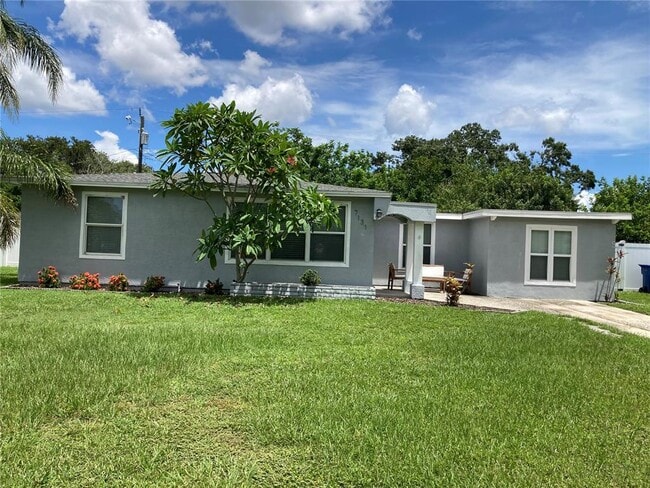 Building Photo - 7131 Orpine Dr N Rental