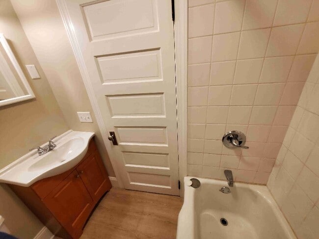 Photo - 14 S State St Unit Apt 201