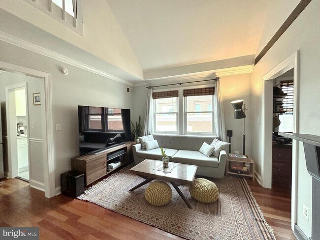 Photo - 718 S Washington St Unidad 302