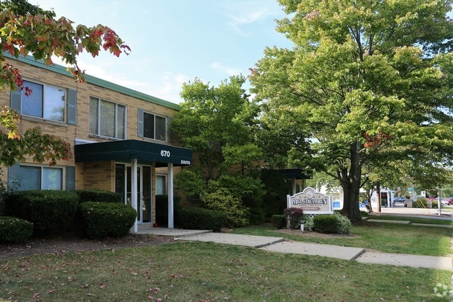 Photo - Mill Stream Run