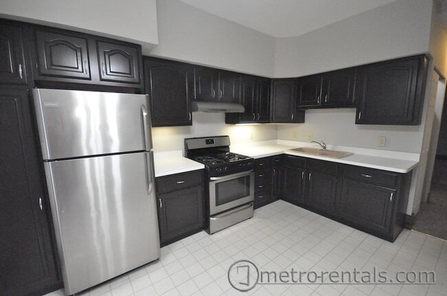 Photo - 650 Third