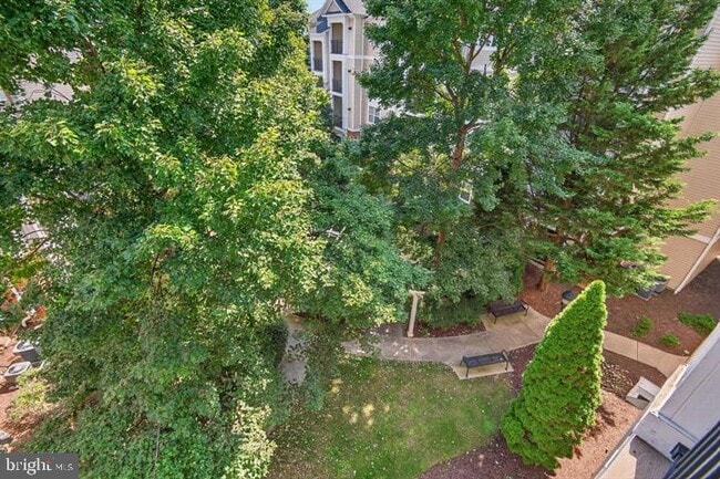 Building Photo - 12945 Centre Park Cir Unit 403