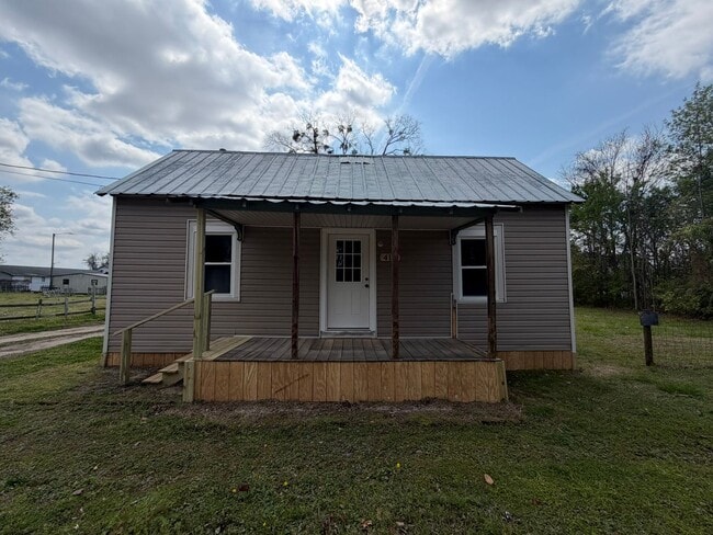 Building Photo - 414 Adam St