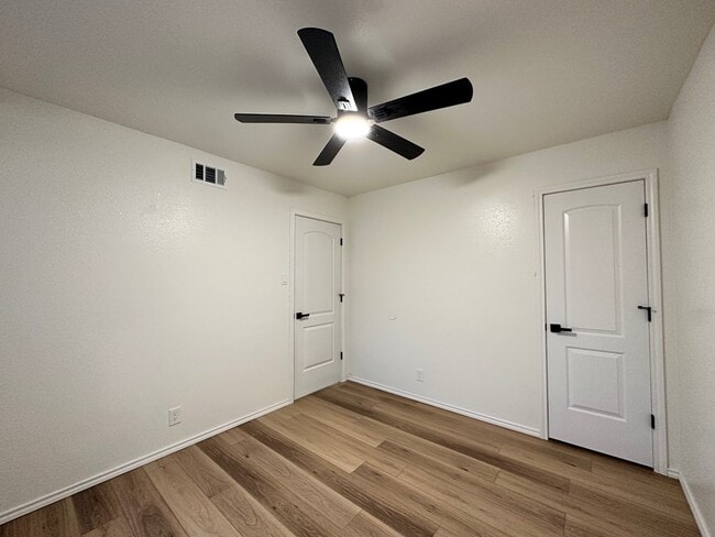 Photo - 3023 Beechwood St