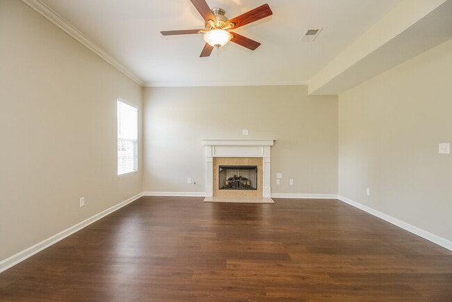Photo - 1016 Solomon Ln