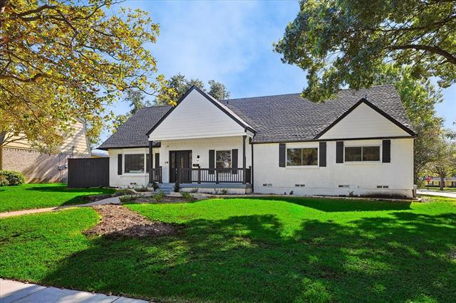 Photo - 3608 Courtdale Dr