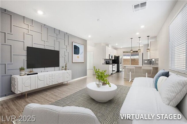 Photo - Single Story 3 bedroom, 2 bath home in the...