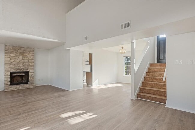 7308 Aldea Dr