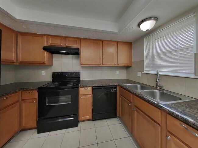 Photo - 8510 Sorrel Dr